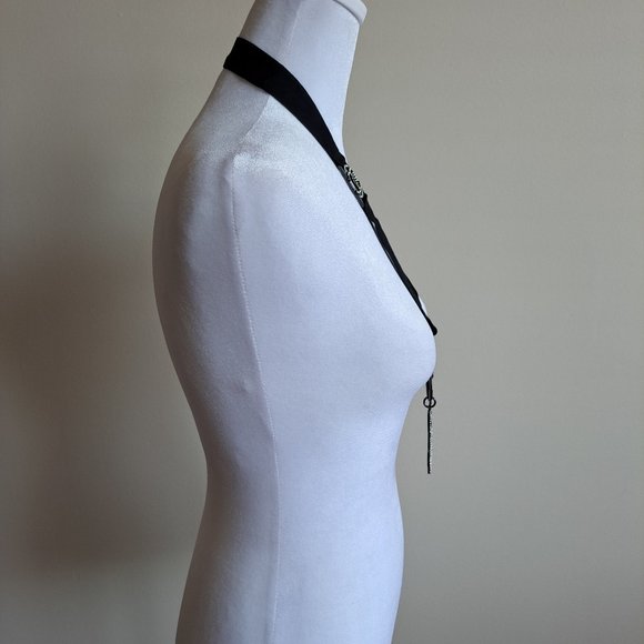 Chanel Cat Pendant Necklace with Crystals - Picture 10 of 15